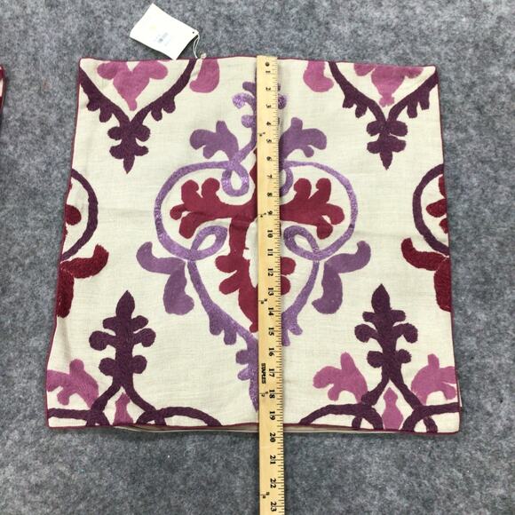 Kuk May Pillow Shams Abstract Purple Embroidered 20 x 20‎ Set Of 2 NWT 24 x 19 - Picture 11 of 12